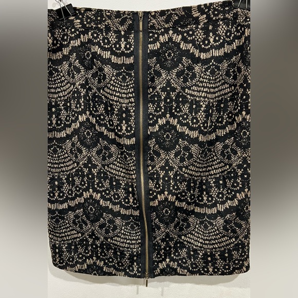 Melissa Page black and gold shimmery pencil skirt - Picture 3 of 6